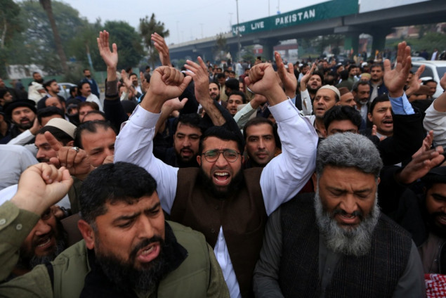 Pakistanski vojni sudovi osudili još 60 civila zbolg izražavanja podrške Imranu Khanu
