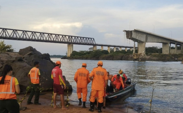 U Brazilu dvije osobe stradale i 12 nestalih poslije urušenja mosta
