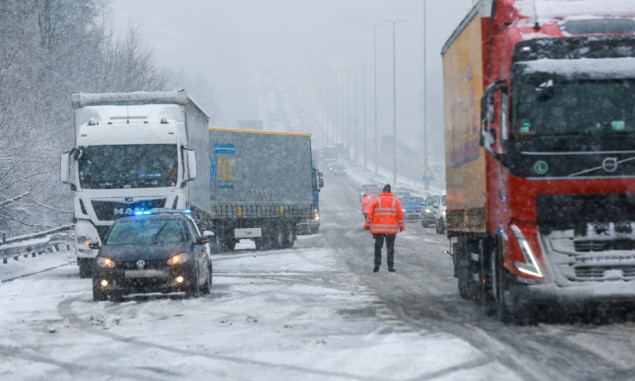 Snijeg uzrokuje probleme u dijelovima Evrope