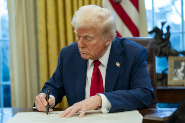 Trump u subotu uvodi carine Meksiku, Kanadi i Kini