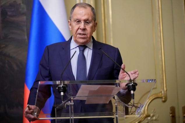 Lavrov uporedio izjave Macrona s izjavama Hitlera i Napoleona