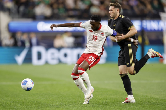 Kapiten Kanade Alphonso Davies spreman za utakmicu protiv Katara