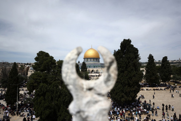 Stotine izraelskih doseljenika upale u džamiju Al-Aksa u okupiranom Istočnom Jeruzalemu
