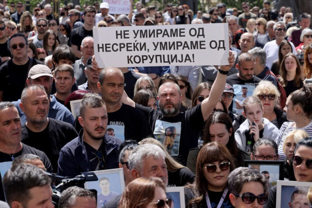 U Skoplju prosvjed obitelji poginulih u Kočanima: Traže ostavke odgovornih