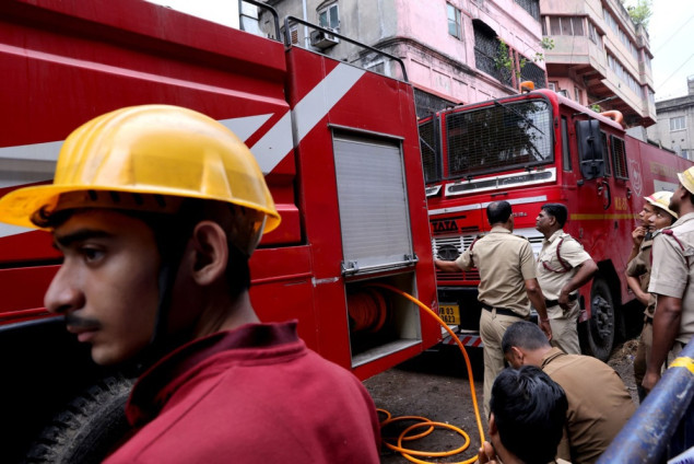 Najmanje 15 mrtvih u požaru u hotelu u Indiji