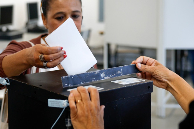 Počeli prijevremeni parlamentarni izbori u Portugalu