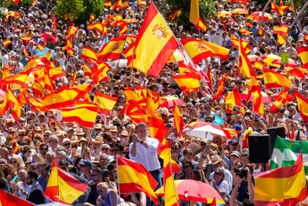 Velike demonstracije protiv španskog premijera Pedra Sancheza zbog korupcije