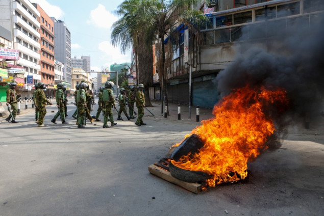 Jedna osoba poginula, 17 povrijeđeno na protestima u Keniji
