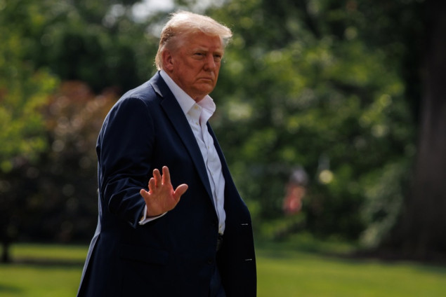Trump nametnuo 30 posto carine na robu iz EU i Meksika
