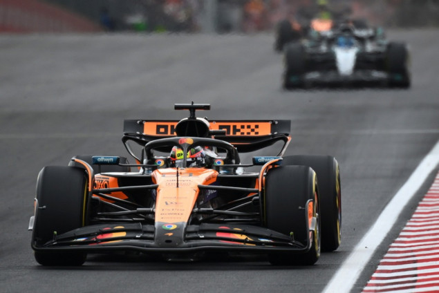 McLaren kažnjen sa 5.000 eura zbog incidenta na drugom slobodnom treningu u Nizozemskoj