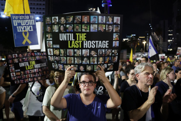 Demonstranti marširali do Netanyahuove kuće tražeći razmjenu zarobljenika