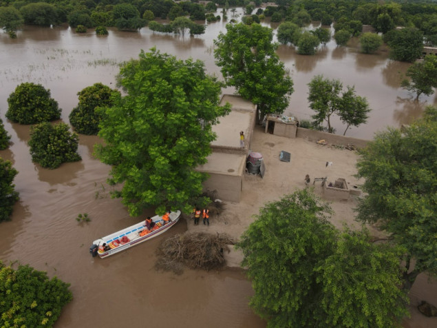Više od 100.000 raseljenih zbog poplava koje su se proširile na pakistansku provinciju Sindh