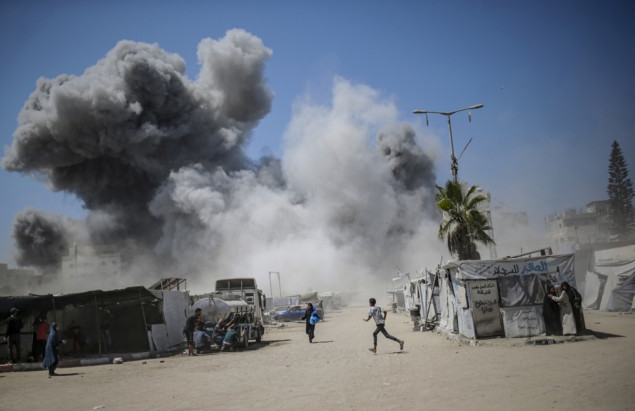 Najmanje 31 Palestinac ubijen u novim izraelskim napadima, šestero umrlih od gladi