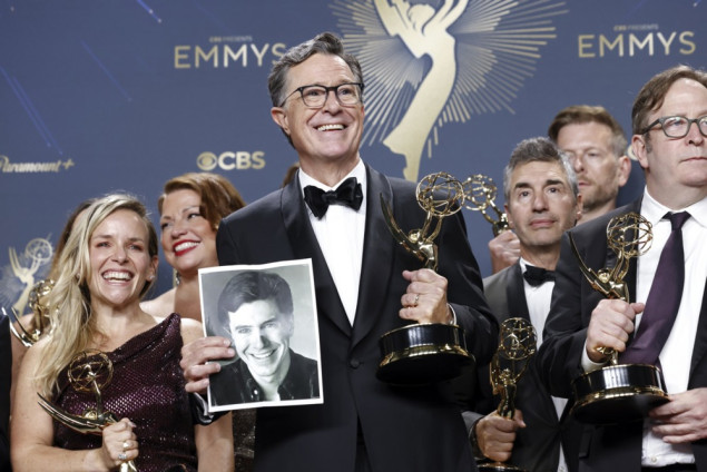 Veliki trijumf za Colberta: Emmy za “The Late Show” nakon što je CBS najavio ukidanje emisije