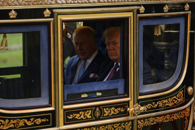 Trump stigao u Windsor: Počela državna posjeta Velikoj Britaniji