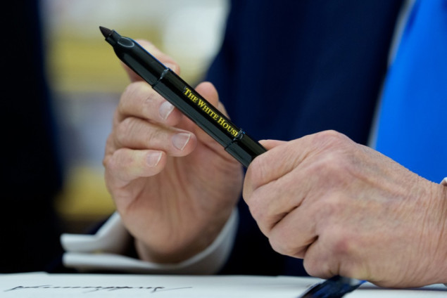 Trgovinsko tijelo: Trumpova naknada za H-1B vizu od 100.000 dolara mogla bi poremetiti indijske IT usluge