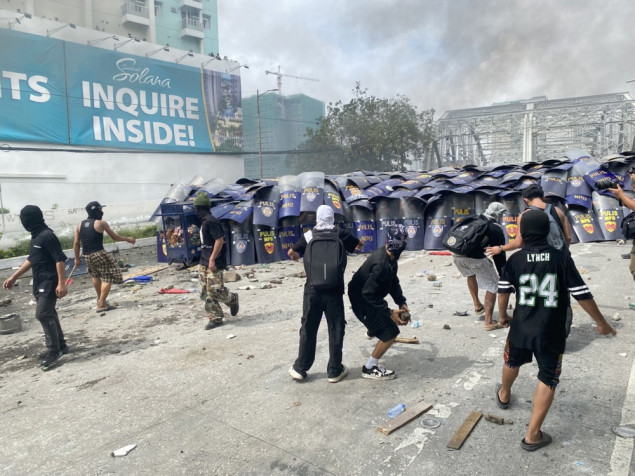 Hiljade Filipinaca protestovalo zbog skandala s lažnim projektima za odbranu od poplava