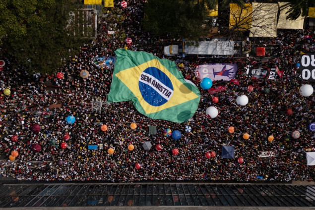 Masovni protesti u Brazilu - Građani odbijaju amnestiju za Bolsonara