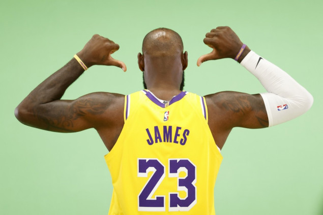 LeBron James se vratio treninzima, ali se još uvijek ne zna kada će zaigrati