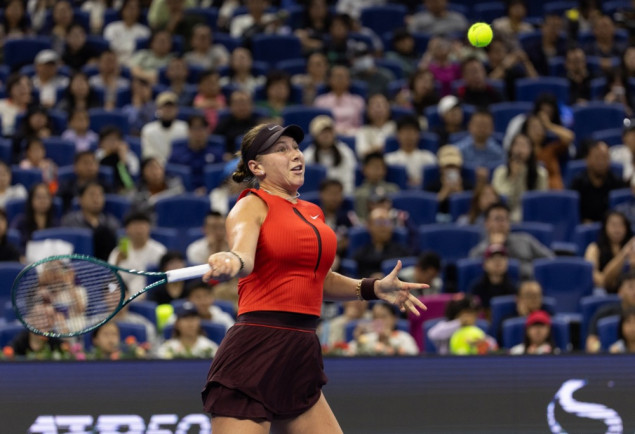 Anisimova pobijedila Keys i zadržala šanse za polufinale završnog WTA turnira