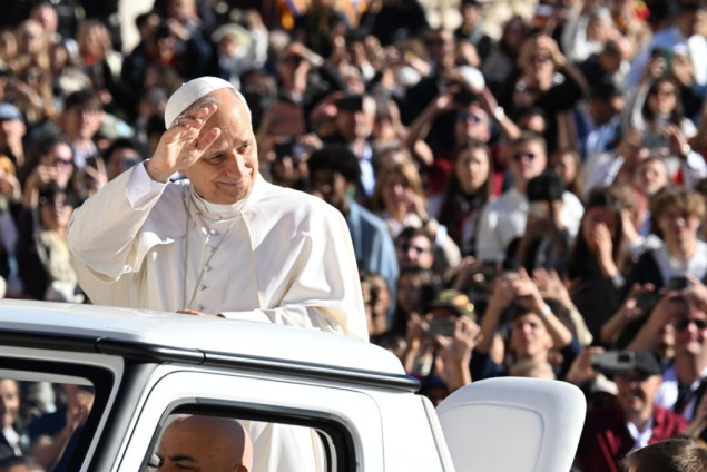 Papa Lav XIV pohvalio novinarske agencije - Bedem istine u dobu dezinformacija i vještačke inteligencije