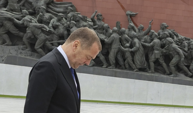 Medvedev: Pregovori s Iranom su bili samo maska pred napad