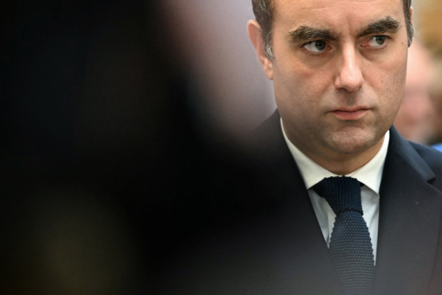 Premijer Sebastien Lecornu pod pritiskom da formira vladu do roka za budžet