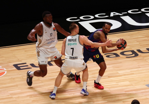 Košarkaši Dubaija pobijedili Barcelonu u Euroligi