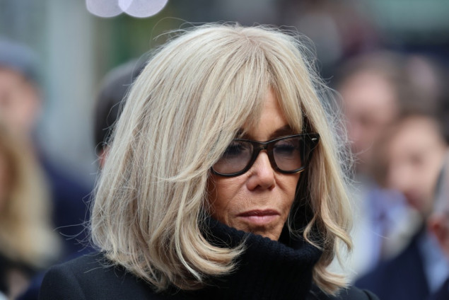 Brigitte Macron suočena s tužbom nakon što je snimljena kako koristi seksističku uvredu u pariškom teatru