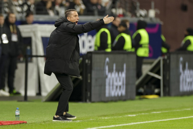 Bauer ostaje na klupi Wolfsburga