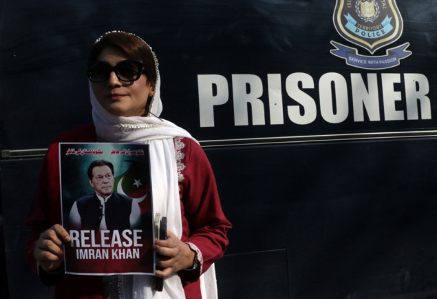 Imran Khan i supruga osuđeni na po 17 godina zatvora u slučaju Toshakhana-II