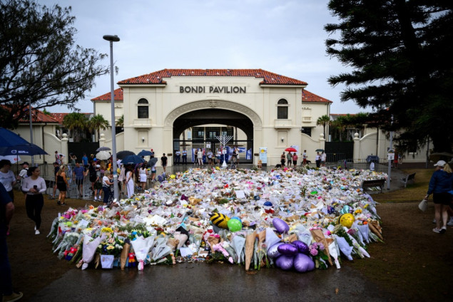 Policija odbacuje terorističku povezanost napada na plaži Bondi