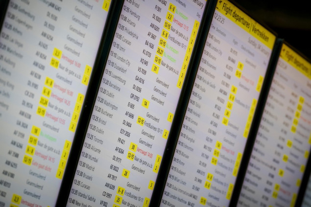 Aerodrom u Amsterdamu otkazao najmanje 700 letova zbog snijega i vjetra