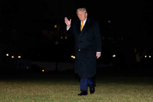 Trump najavio da će Venecuela prebaciti 30 do 50 miliona barela nafte u SAD