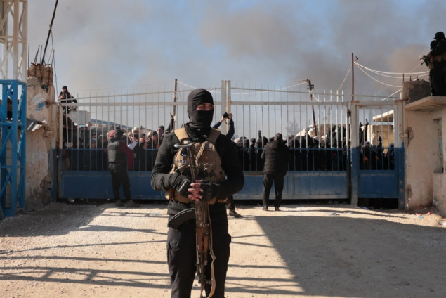 Sirijska paravojna jedinica pristala na prekid vatre i integraciju u državnu vojsku