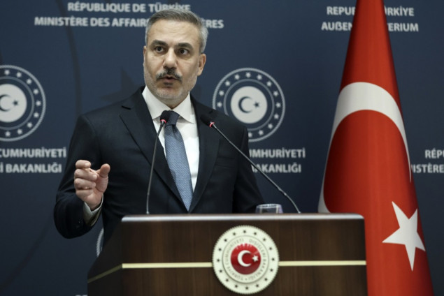 Fidan: Turska nastavlja diplomatske kontakte kako bi pomogla u okončanju rata između SAD-a, Izraela i Irana