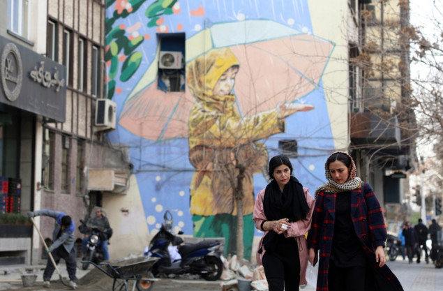 Prkos kroz muziku i ples na dženazama iranskih demonstranata