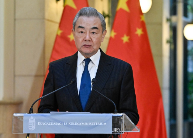 Wang Yi razgovarao sa Lavrovom o američko-izraelskom napadu na Iran