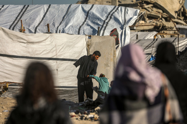 Žena i dvoje djece povrijeđeni su u Khan Younisu