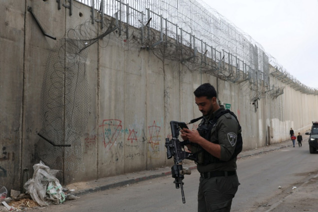 Izraelska policija uhapsila palestinskog ministra za pitanja Jerusalema