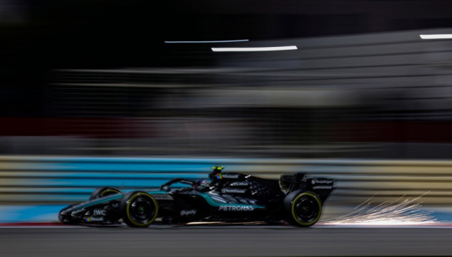 Vozači Mercedesa najbrži posljednjeg dana testiranja u Bahreinu