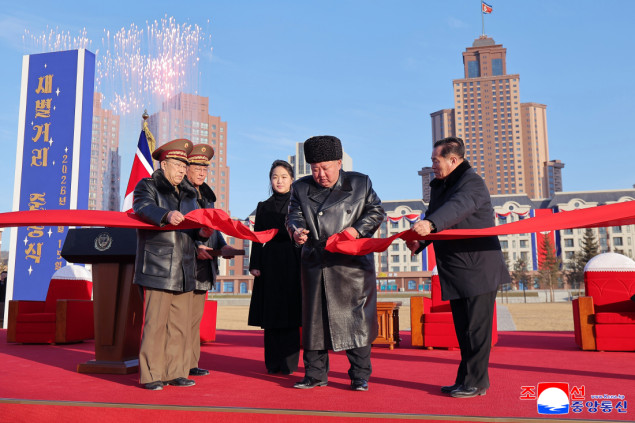 Kim Jong Un otvorio ulicu za porodice vojnika poginulih u Ukrajini