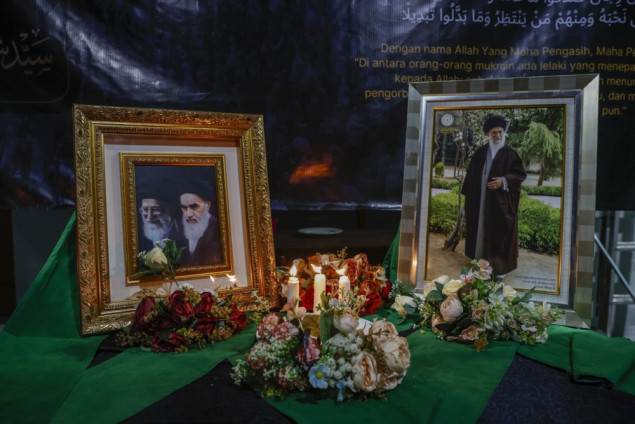 Dženaza ajatolaha Khameneija odgođena, prenose iranski državni mediji