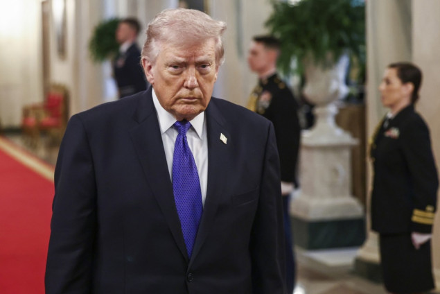 Trump: Iranska vojska i rukovodstvo su uništeni, za pregovore je prekasno