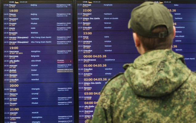 Desetine hiljada ljudi zaglavljeno na Bliskom istoku dok sukob komplikuje povratak kući