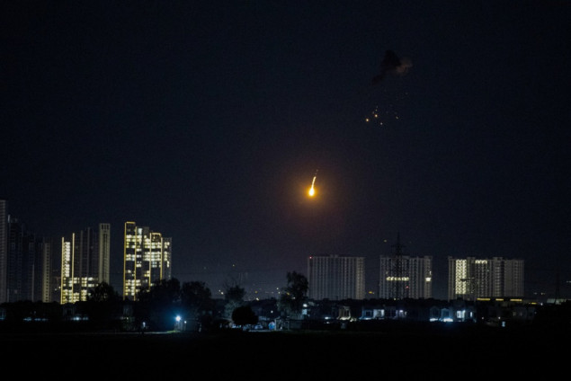 Irak obustavio rad naftnih terminala dok Iran širi napade na energetsku infrastrukturu u regionu