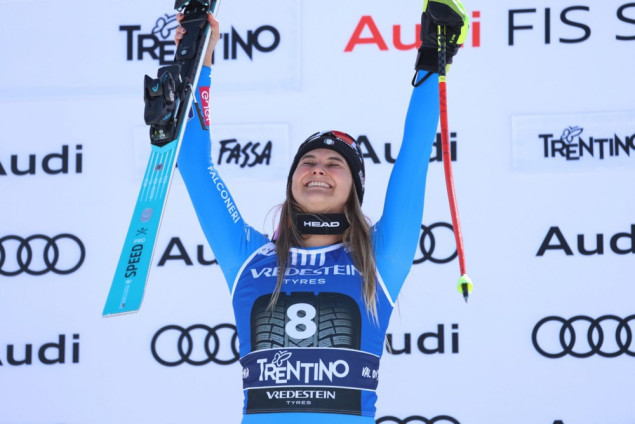 Pirovano pobijedila i u drugom spustu u Val di Fasi i preuzela prvo mjesto u plasmanu discipline