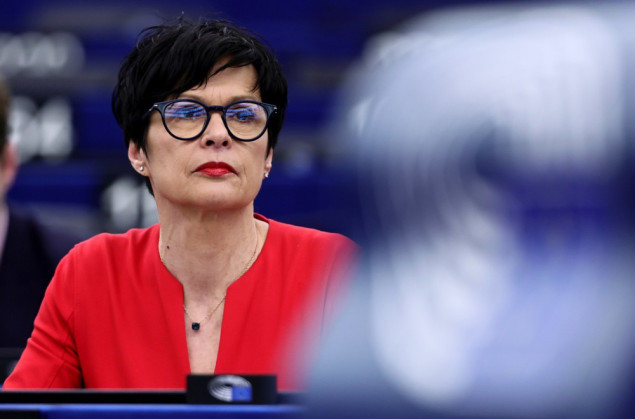 Kos upozorava na nepravilnosti na izborima u Srbiji: EU traži istragu i odgovornost