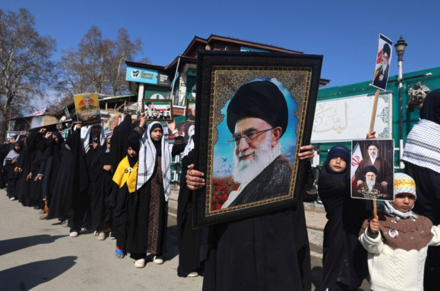 Izrael kaže da je uništio avion koji je koristio iranski preminuli vrhovni vođa Khamenei