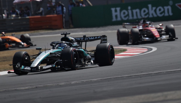 Russel pobijedio u sprint trci u Kini